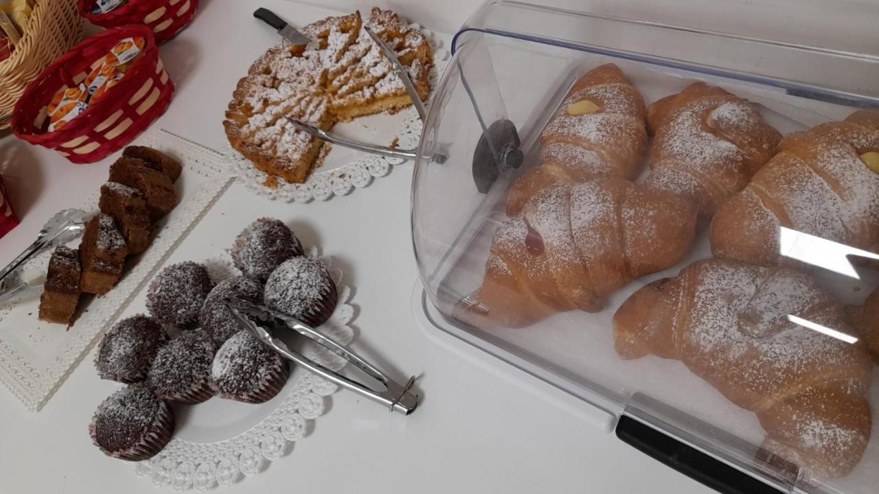 Al Giglio - Affittacamere Cariati Zewnętrze zdjęcie